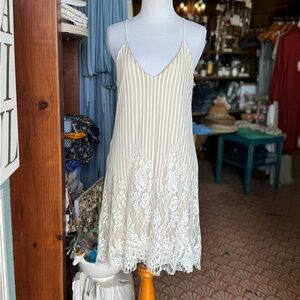 Elegant Cream Lace Trim Dress